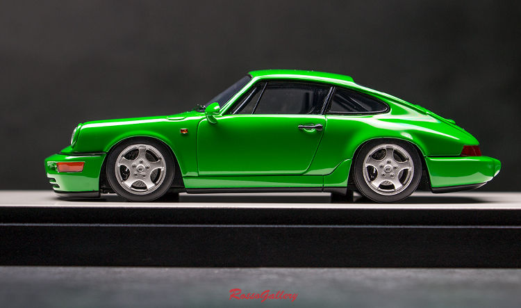 Thumbnail: Porsche 964 Carrera RS Clubsport 1992 Signal Green VM139F