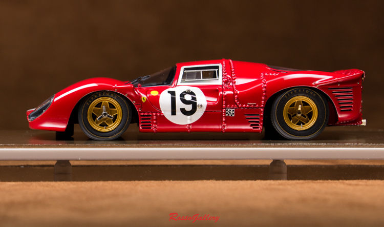 Thumbnail: Ferrari 330P4 #0860 1967 Lemans 24H Rosso Corsa DM010