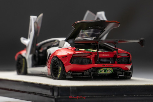 Lamborghini Aventador LP700-4 Marlboro PGM PGM640405