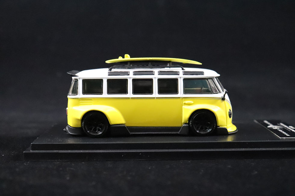Thumbnail: Volkswagen Volkswide Kombi Flyer Bus Brown White Yellow