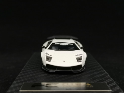 Liberty Walk LB Works Lamborghini LP670 Murciélago White