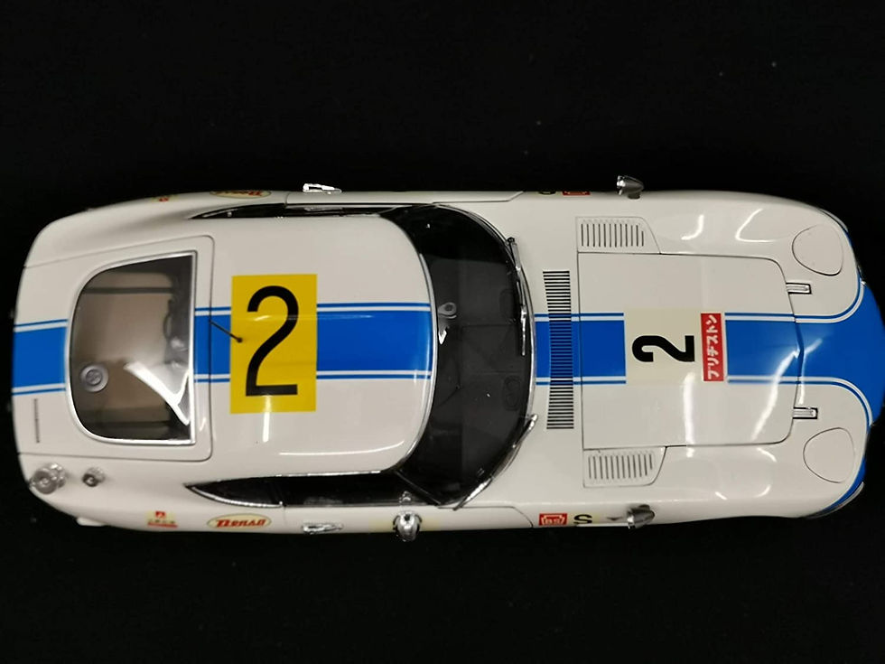 自動車 Autoart TOYOTA 2000 GT 24HRS FUJI 1967 Autoart 1/18 Scale 86715 - Toyota 2000 GT #1 24Hrs Fuji 1967