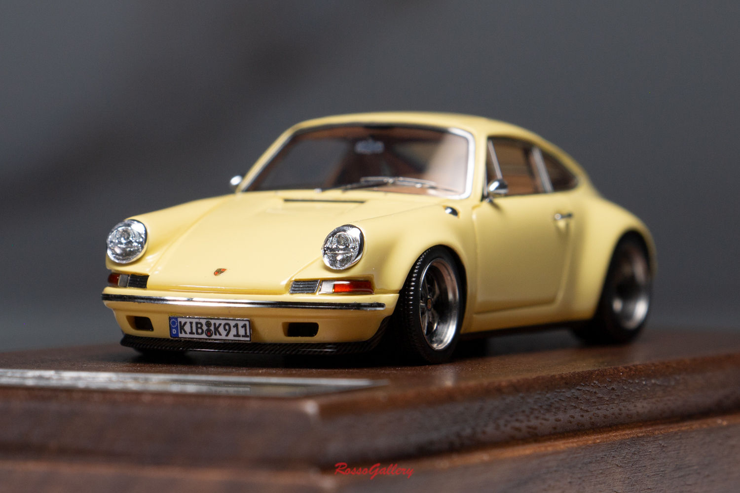 Kaege Retro Classic Porsche 911 Yellow
