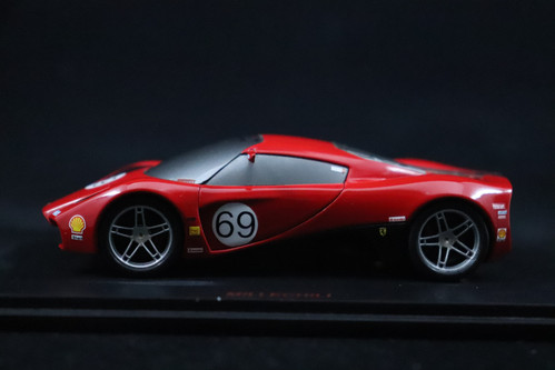 Ferrari Millechili Red RL145 | Dieharddiecast