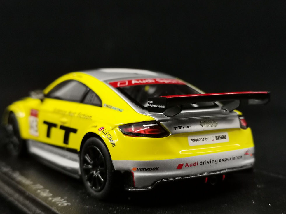 Thumbnail: Audi TT Cup Champion TT Cup 2015 S4885