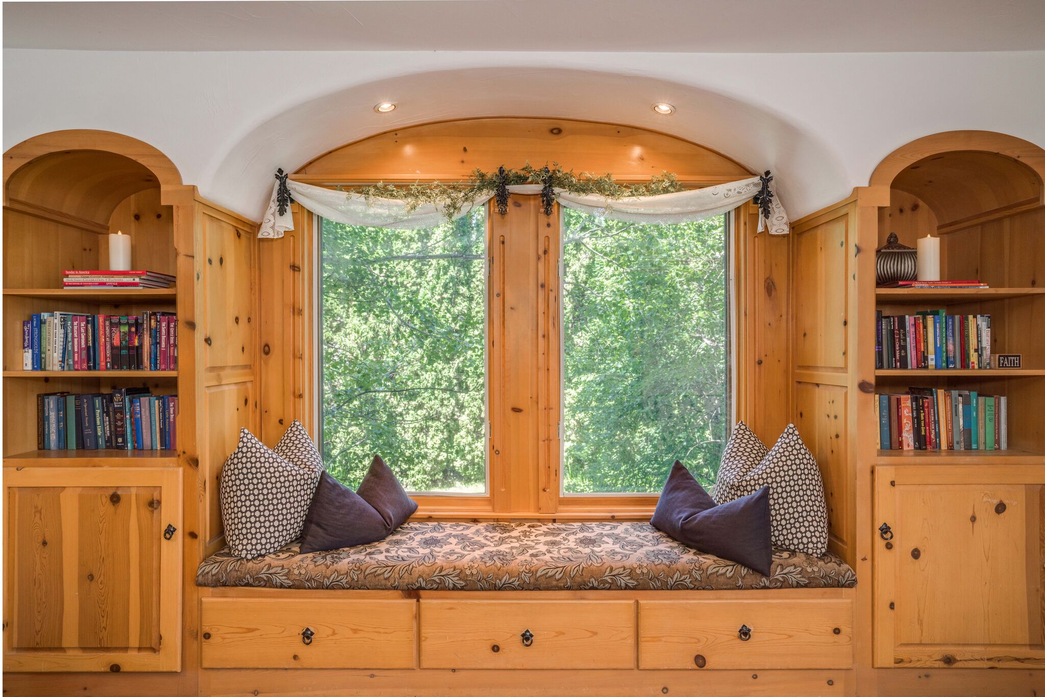 Abendblume Beautiful Bed & Breakfast in Leavenworth, Washington