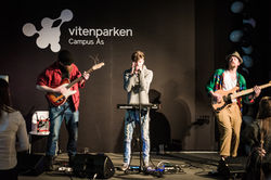 Teddy and the Lovegang