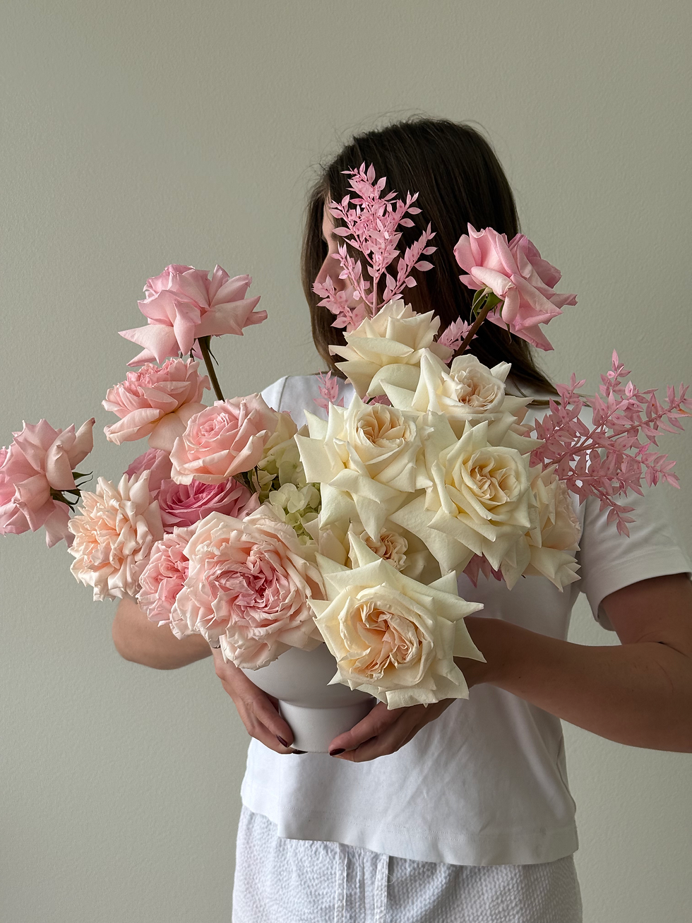 Thumbnail: Soft Sonata vase arrangement 