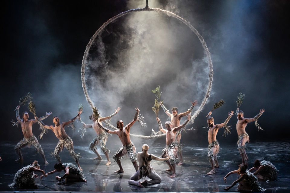 Bennelong Sydney Coliseum Firestarter Theatre act