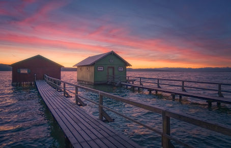 December 31, 2023 - Colorful New Year's Eve morning at Ammersee