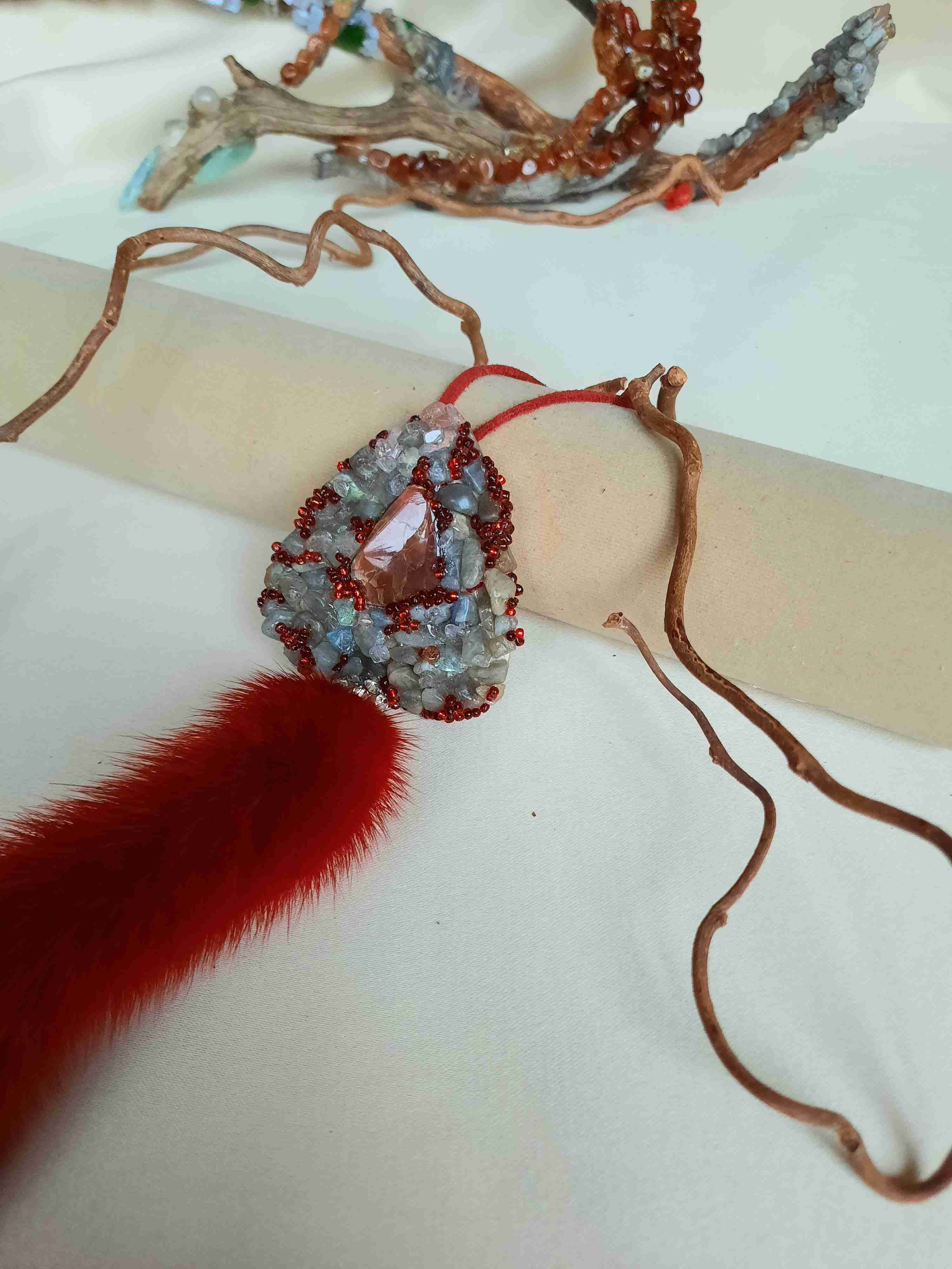 Кулон Энергия вулкана