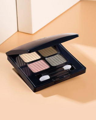 Maquillage pour les yeux