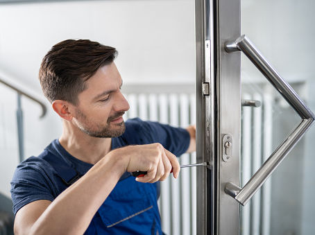 Affordable Locksmith: Crucial Factors to Consider when Seeking Locksmith Services