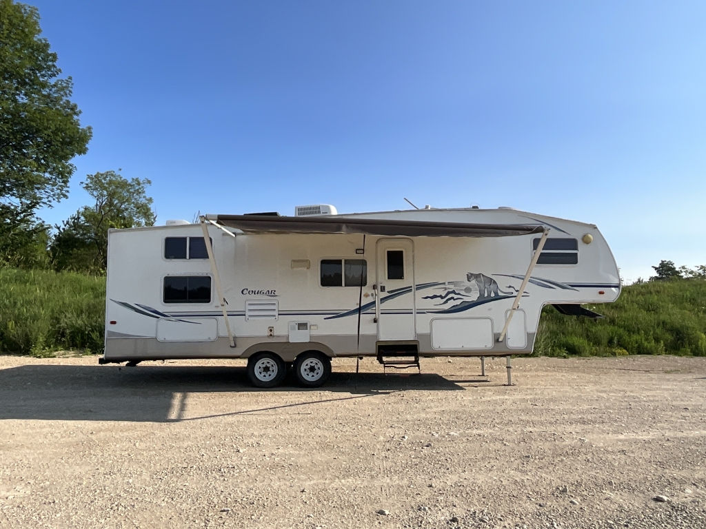 2003 Cougar 5th Wheel Travel Trailer
