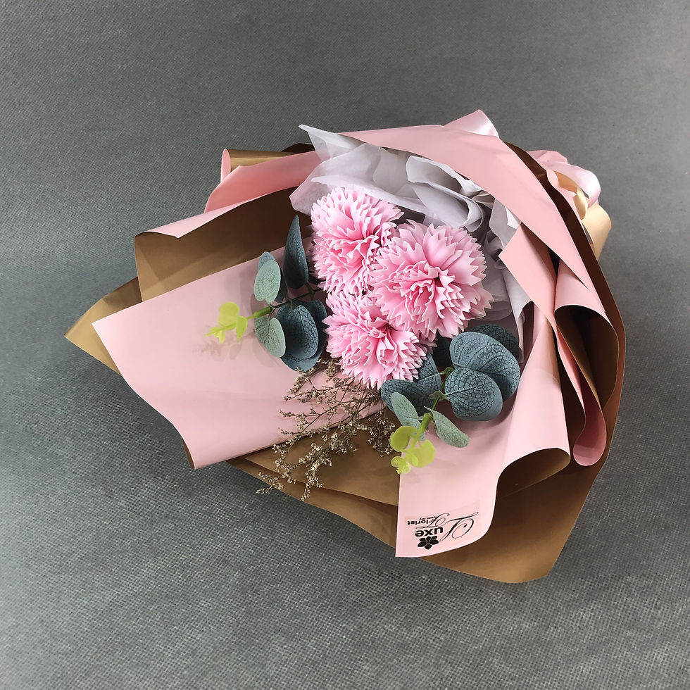 Thumbnail: Carnation Soap Flower Bouquet