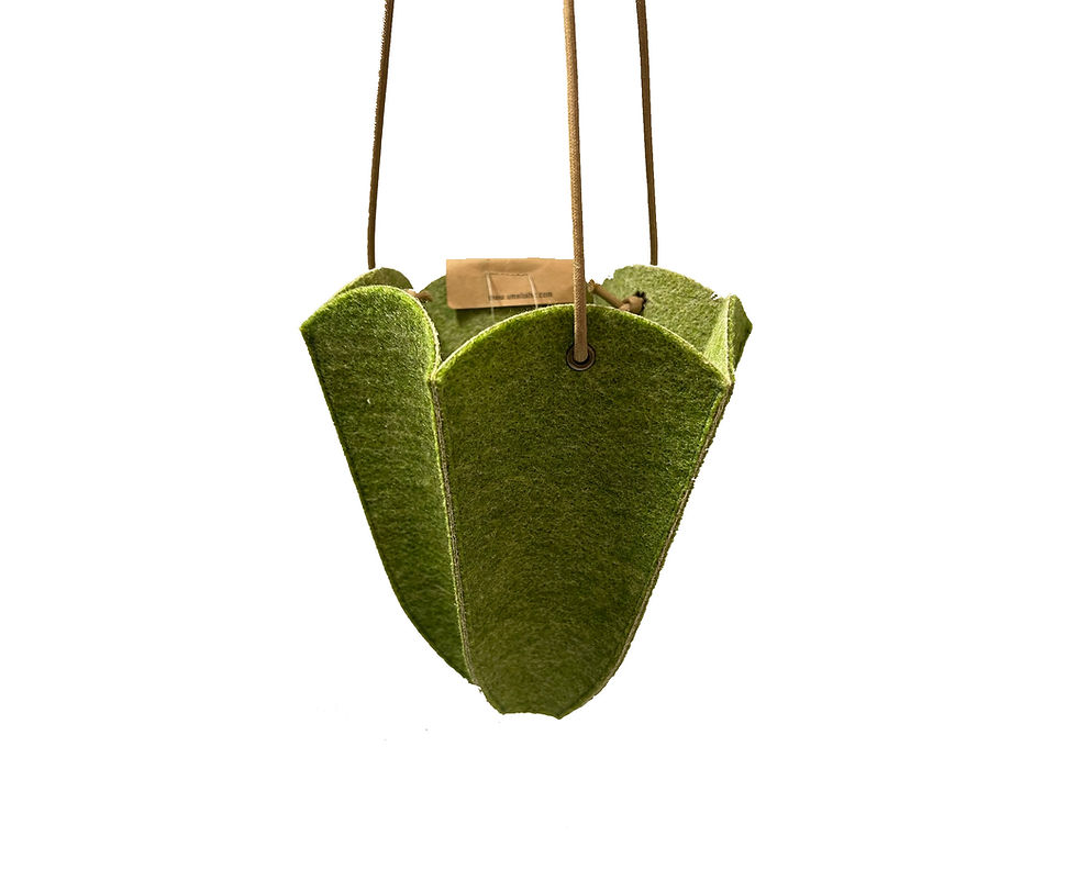 サムネイル： PEPO HUNGING L