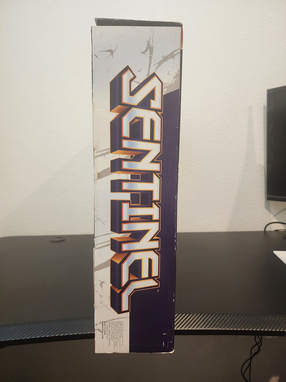 Thumbnail: SDCC 2011 Marvel Exclusive - 16" Sentinel Action Figure
