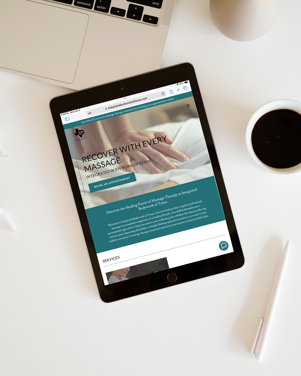 Gray and Black Minimalist Mockup Instagram Post.png