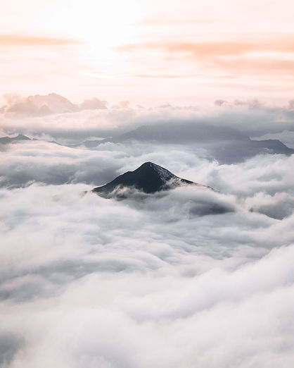 luke-stackpoole-Fw8TuzOc17c-unsplash.jpeg