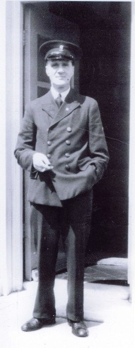 AMBULANCE DRIVER ALBERT EDWARD BUCKLEY.j