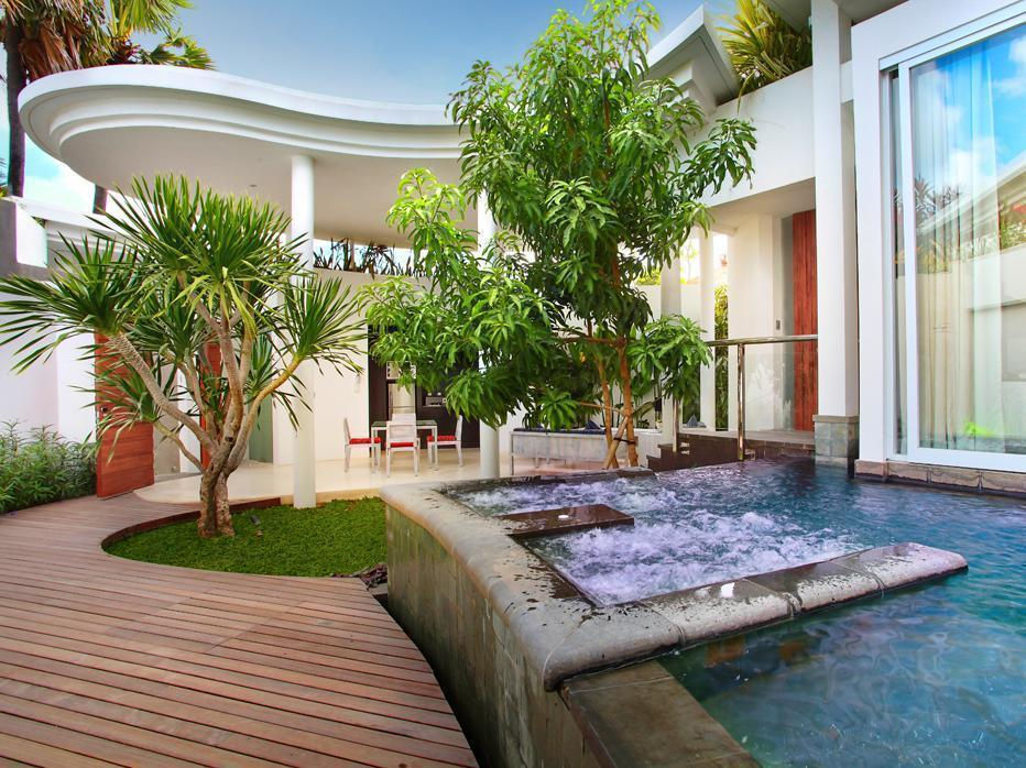Thumbnail: Delmango Villa Estate Bali Honeymoon Tour