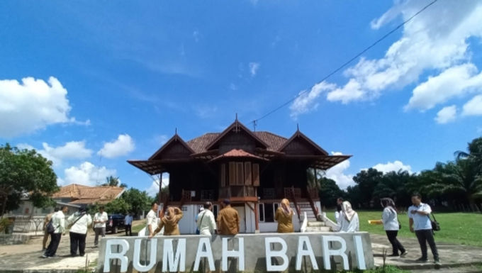 Palembang Rumah Bari 