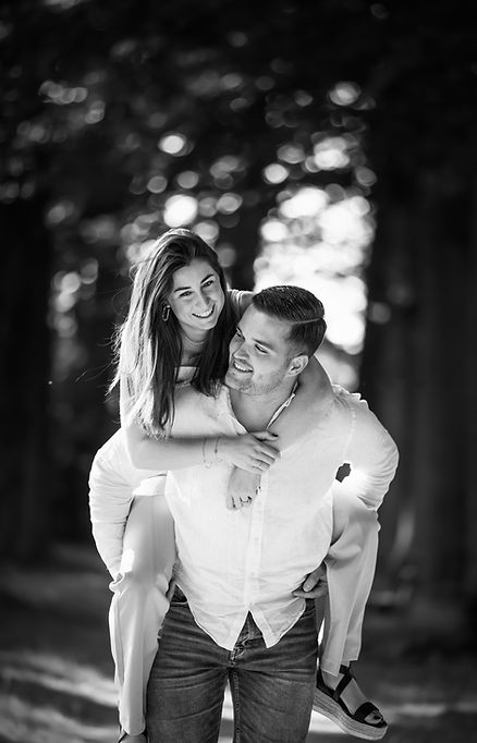 envelop liner zwart wit.jpg