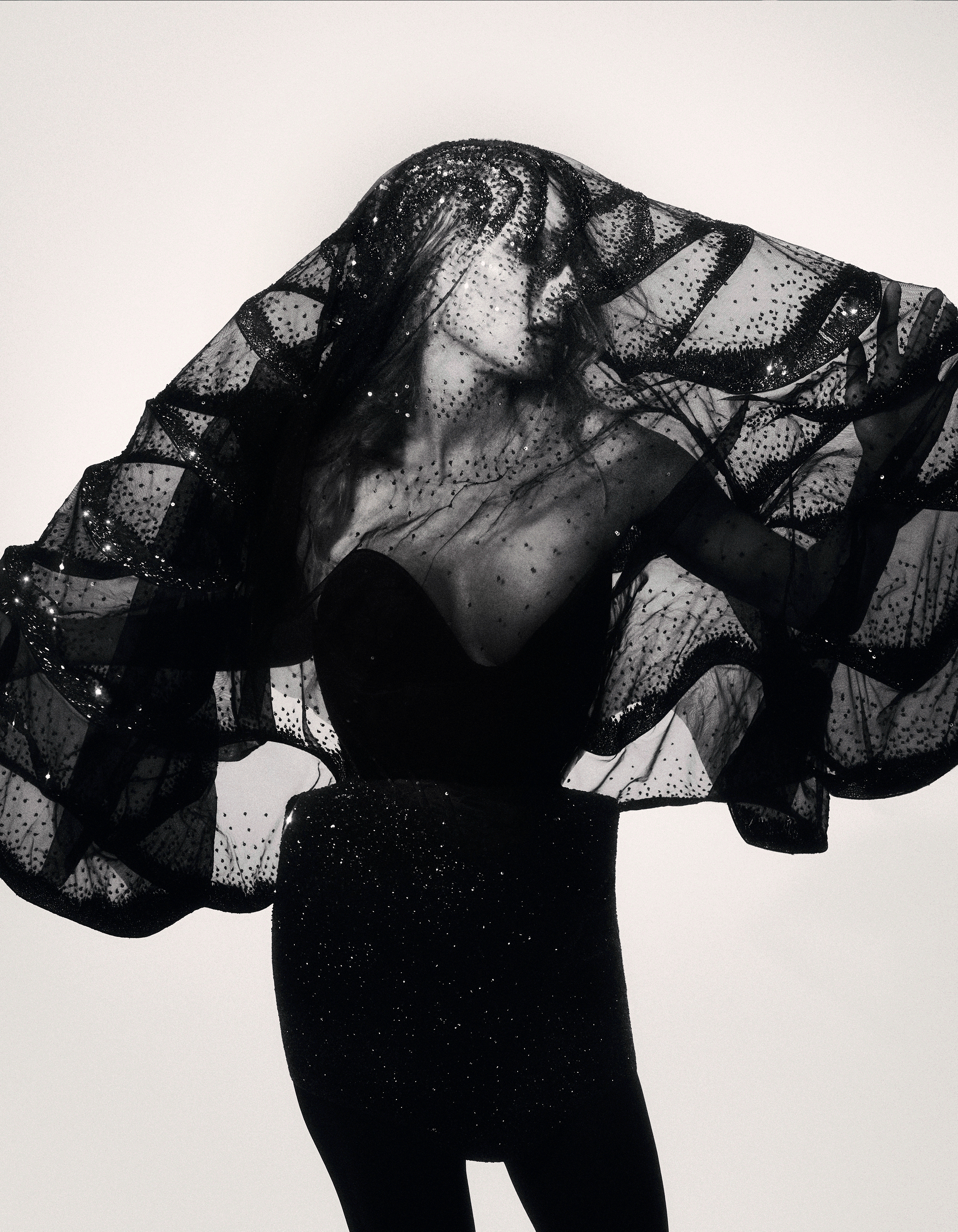 Diane-Kruger-Defined-Cover-01.gif