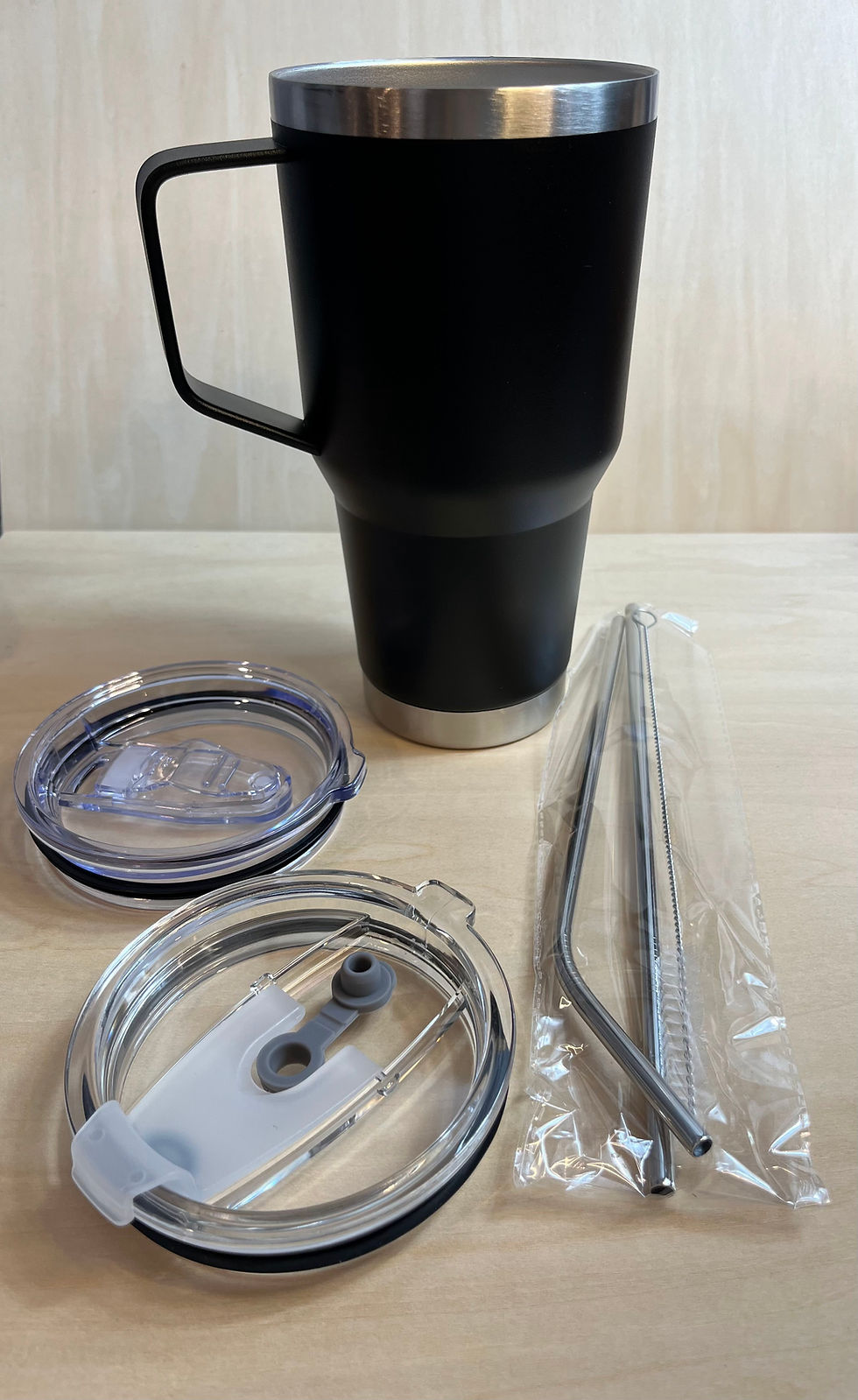 Thumbnail: 30oz Stainless Steel Insulated Tumbler w/Handle