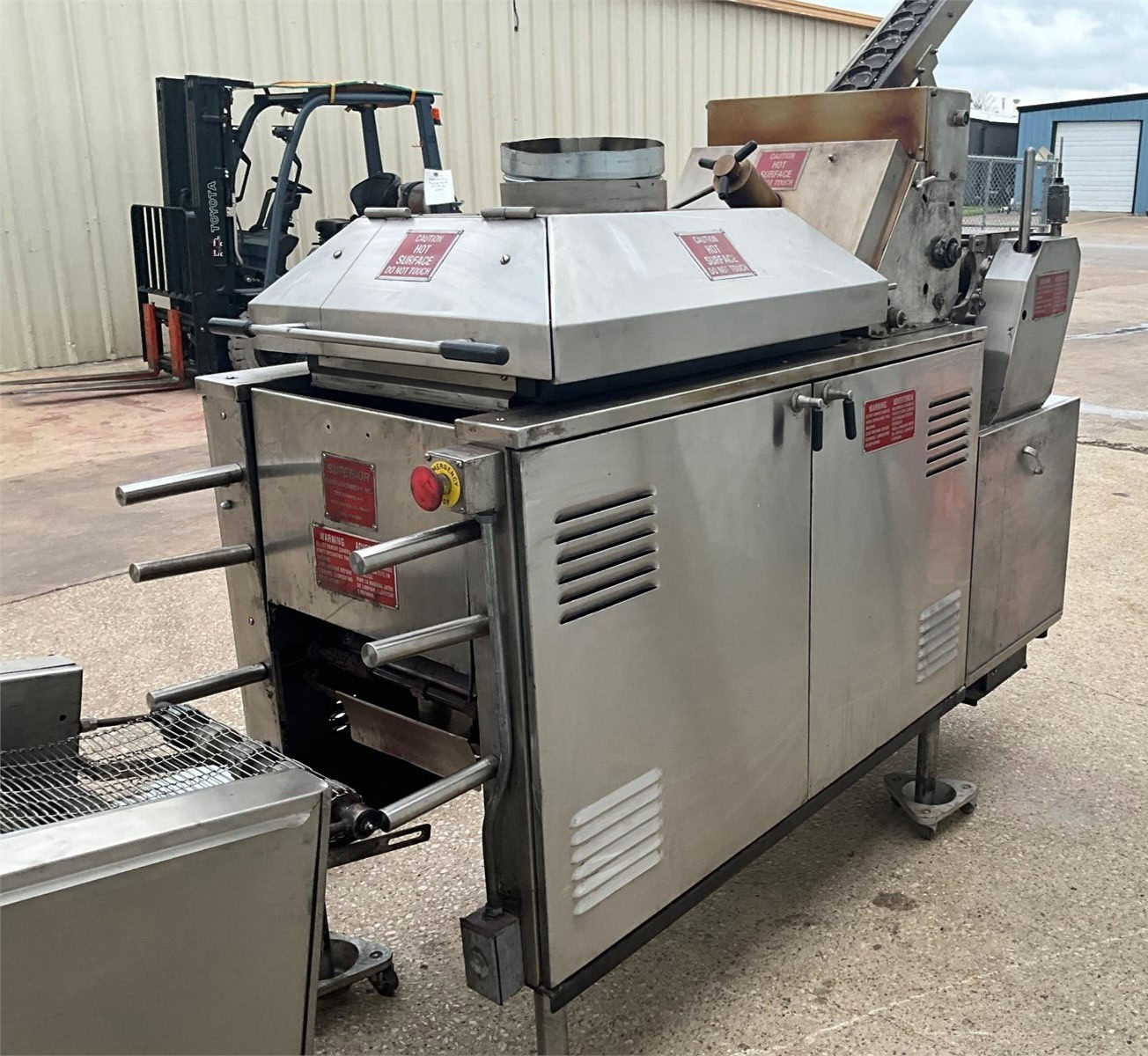 Model # 2CFO54 42 4P Double Corn Tortilla w/ on board Flour Press baking oven