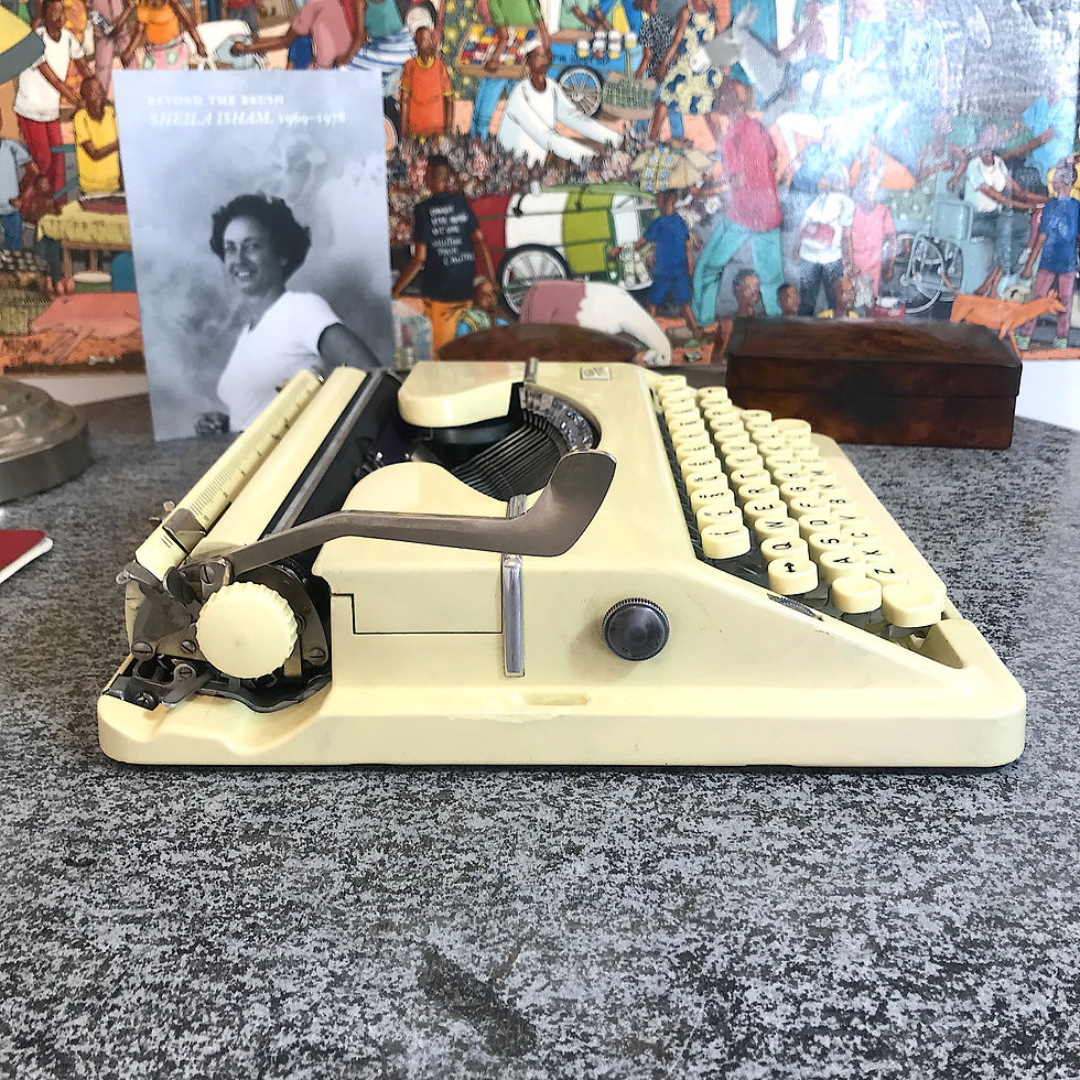 Thumbnail: Triumph Tippa Typewriter in Cream-colour 1955