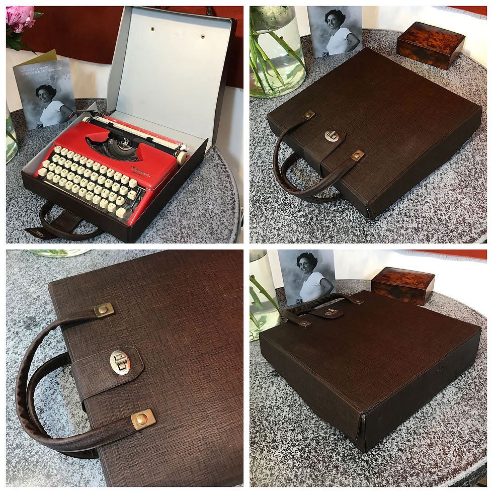 Thumbnail: Olympia "Diplomat" Typewriter Rare 1960
