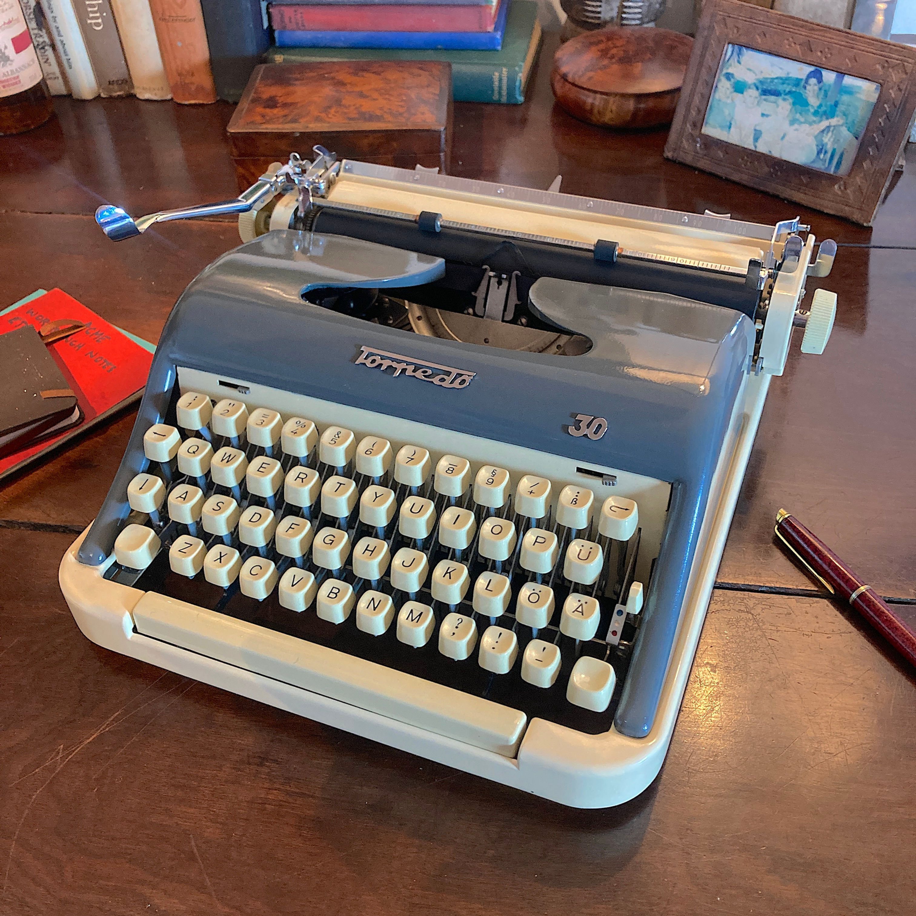 Torpedo Model 30, Original Two-Tone, with case