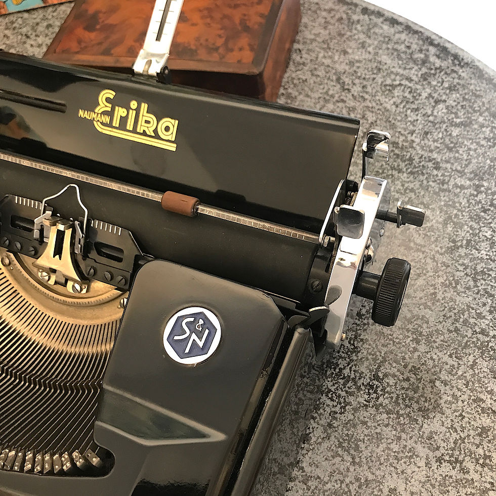 Thumbnail: Erika Model M Typewriter 1939