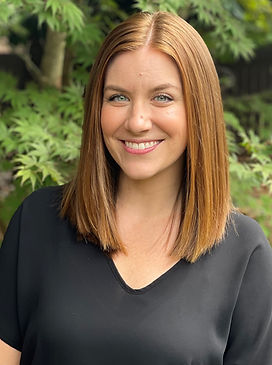 Katie Dickerson Headshot.jpg