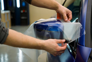 Auto aplīmēšana ar matētu un satīna PPF plēvi