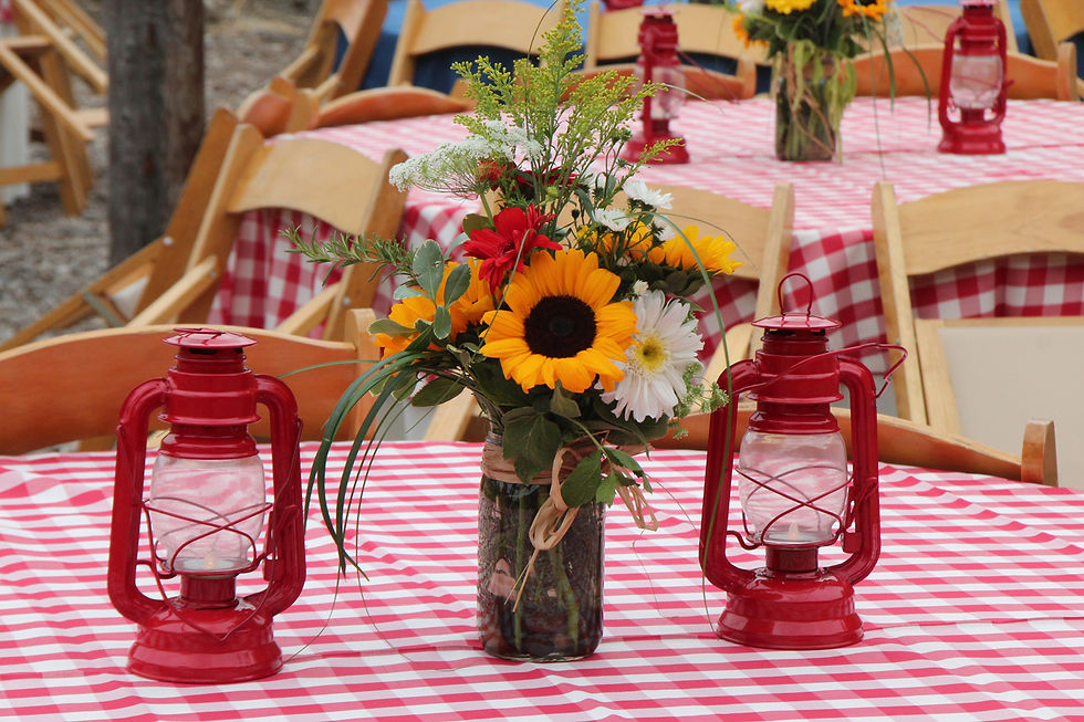 Western Lantern and Jar Centerpiece 4