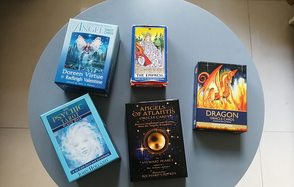 TAROT.jpg