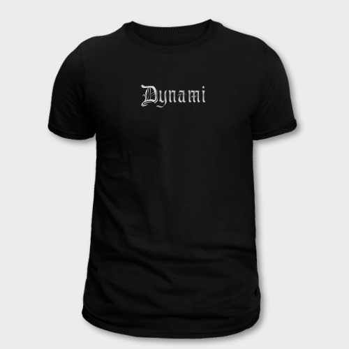 Playera Dynami de algodón con tipografía tipo corona al frente.