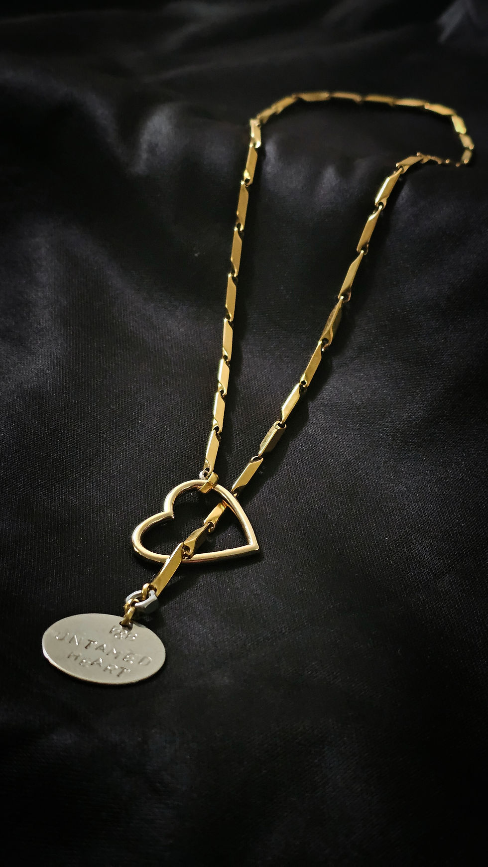 Miniature : UNTAMED HEART limited edition necklace