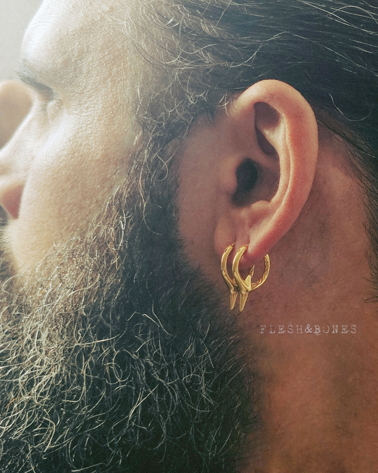 GOLDEN FUTUR mono-earring