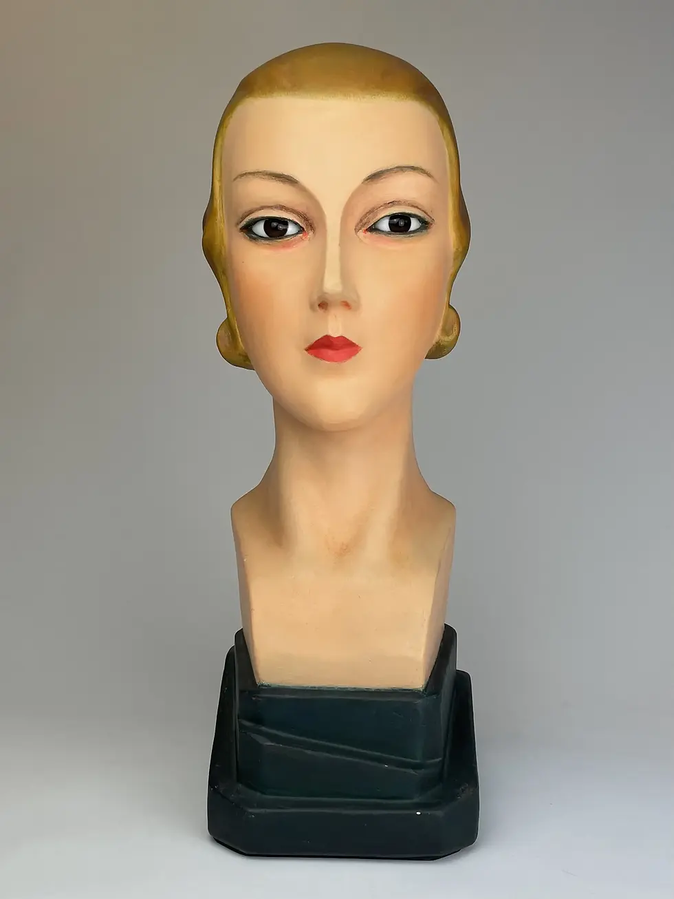 Thumbnail: ART DECO FEMALE MANNEQUIN HEAD
