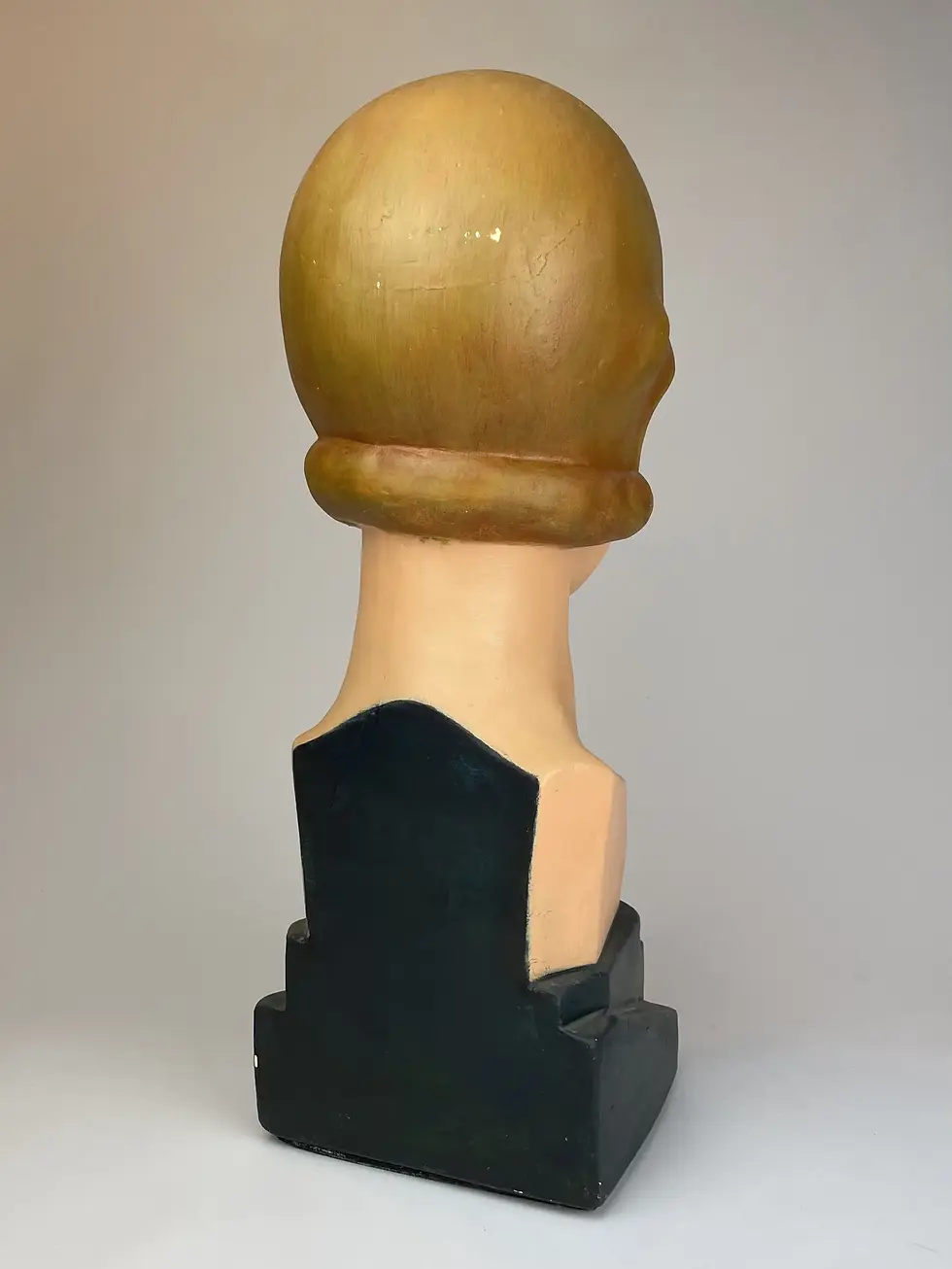 Thumbnail: ART DECO FEMALE MANNEQUIN HEAD