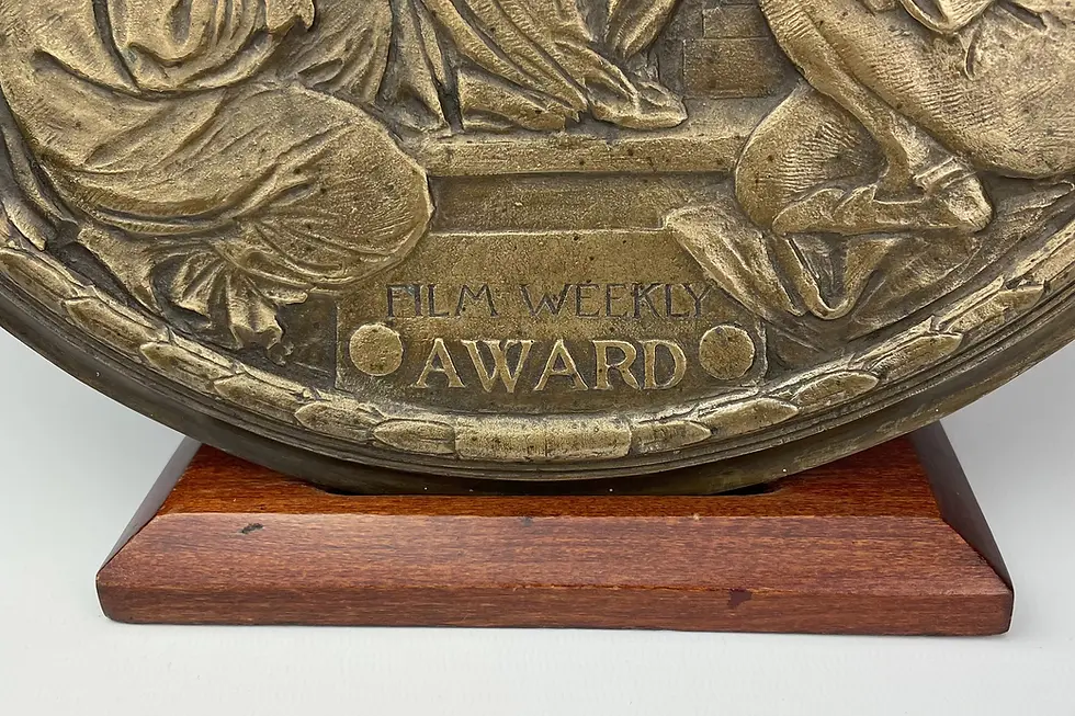Thumbnail: BRONZE PLAQUE – FILM WEEKLY AWARD, 1932