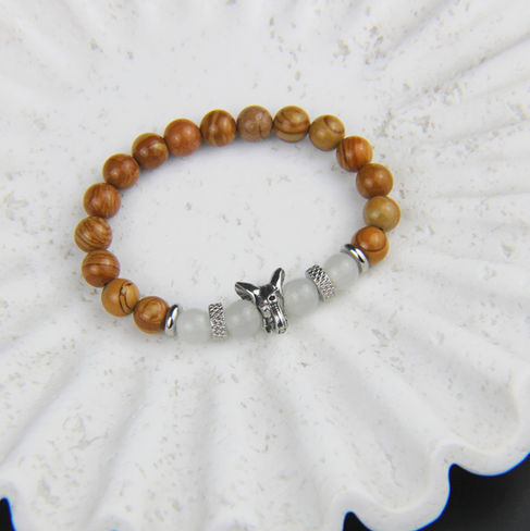 Bracelet en quartz et bois, symbole éléphant