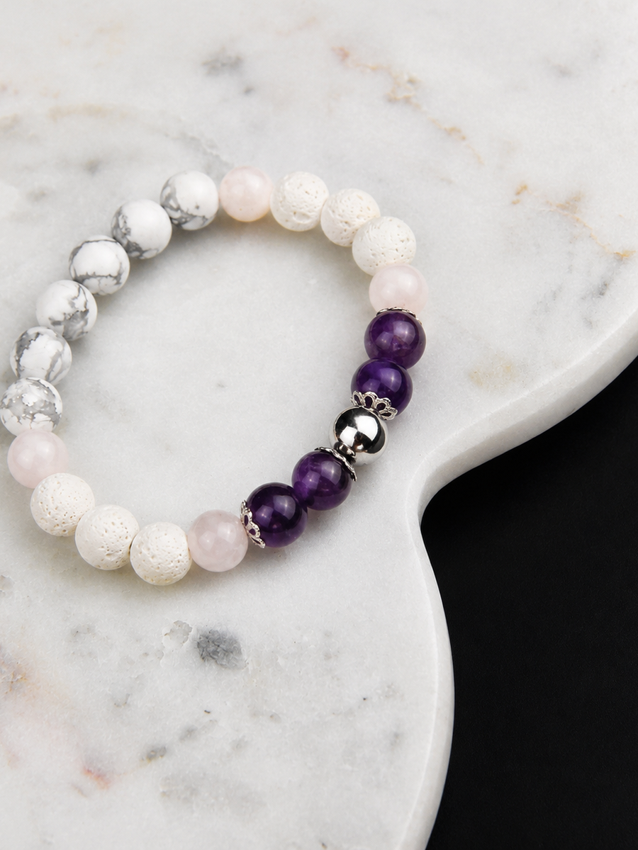 Bracelet en howlite, lave blanche, améthyste et quartz rose, avec perles en acier inoxydable