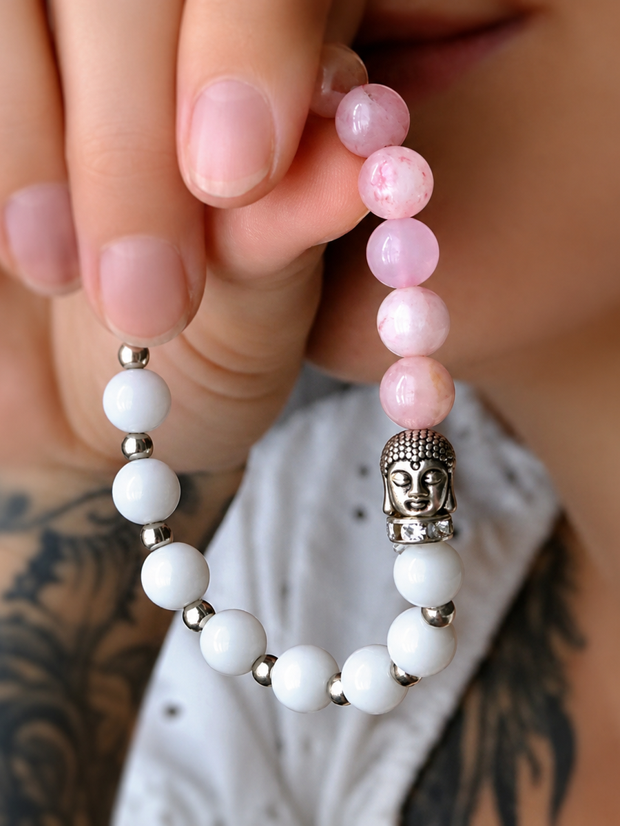 Bracelet en quartz rose et symbole de bouddha