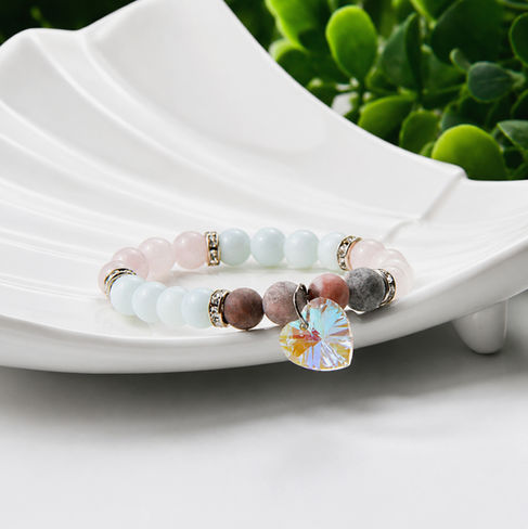 Bracelet Cœur de Douceur en quartz rose et jaspe zèbre rose, avec cœur en cristal de verre