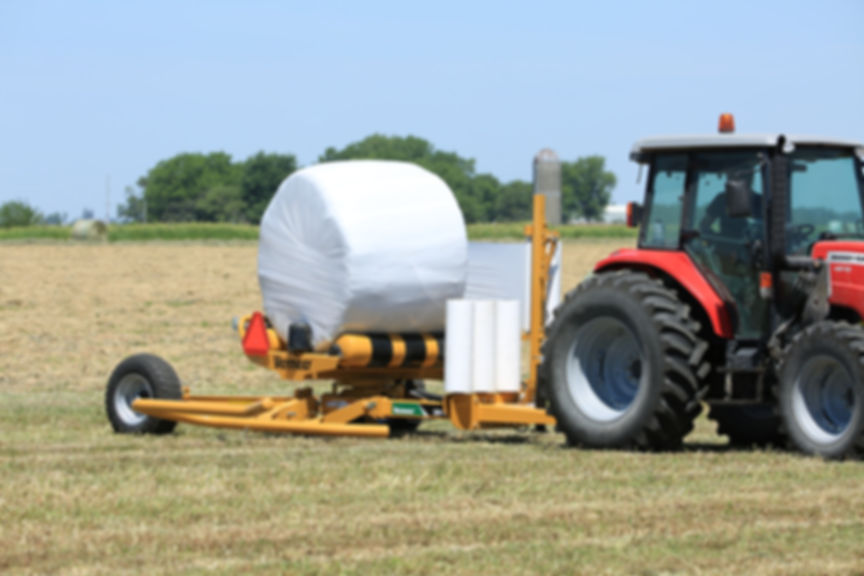 VERMEER SBW8000 BALE WRAPPER