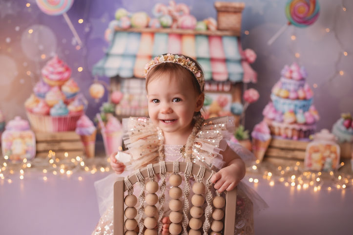 Photographe photographie photoshoot séance photo grossesse nouveau-né bébé smash the cake sitter famille couple enfant day after bretagne morbihan cotes d'armor finistère ille et vilaine loire atlantique normandie paris rennes brest lannion quimper quimperlé lorient vannes saint-malo guingamp saint nazaire guérande nantes rouen caen le havre france album tableau print tirage coffret mode glamour posing princesse maternité babybump gender reveal accouchement enfance studio extérieur plage forêt golden hour natalité cadeau naissance